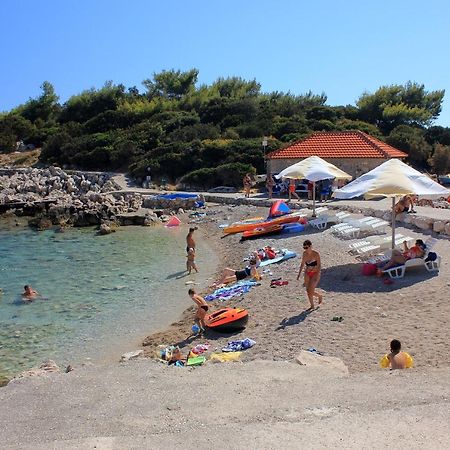 Apartments By The Sea Prizba, Korcula - 9255 Exterior foto