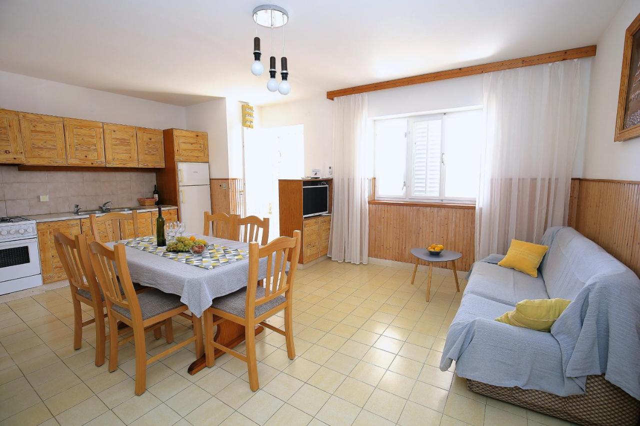 Apartments By The Sea Prizba, Korcula - 9255 Exterior foto