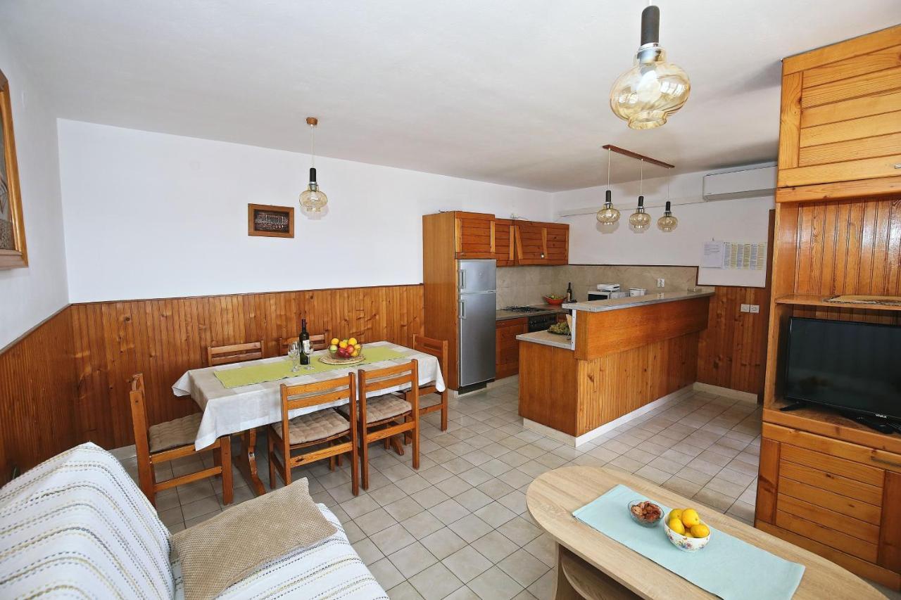 Apartments By The Sea Prizba, Korcula - 9255 Exterior foto